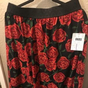 SOLD!!! Lularoe Large Rose Lola Skirt